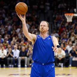 walter white playing basketball with mario