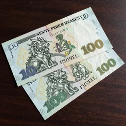 banknotes featuring mythical creatures