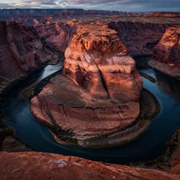 an award winning professional high quality photograph of the horseshoe bend grand canyon, epic scene, extremely detailed masterpiece, extremely moody lighting, glowing light and shadow, atmospheric, shadowy, cinematic, god lighting