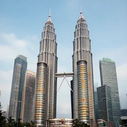 9 1 1 the twin towers made of ketchup and mustard bottles
