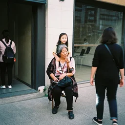 Candid Street Photography. Lucky Super 100