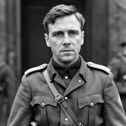 Ewan McGregor as an officer during WW1, grainy monochrome photo
