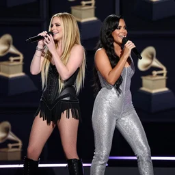 Avril Lavigne and Demi Lovato preforming live on stage at the Grammys, high quality, HD, 4k, 8k