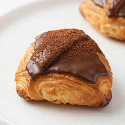 pain au chocolat versus chocolatine