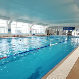 Screenshot from Watchdogs at an indoor swimming pool