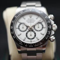 a blurry picture of rolex cosmograph daytona