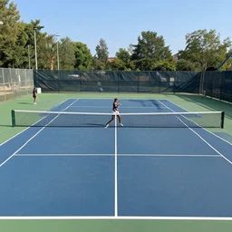 ray lewis!! teaching girls tennis, anon eos r 3, f / 1. 4, iso 2 0 0, 1 / 1 6 0 s, 8 k, raw, unedited, symmetrical balance, wide angle