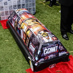 comic con themed funeral