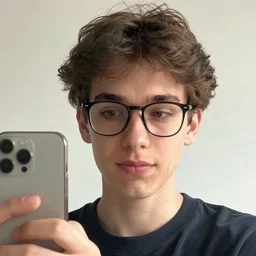 the uncoolest person in the world, nerdy, selfie, noise, bad light, shaky
