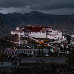 tibetan mountain village at dusk, dim volumetric lighting, 8 k octane render, hdr, postprocessing, hyperdetailed, intricate, epic composition, cinematic lighting, masterpiece, trending on artstation, stunning art by anders zorn, extraordinary artwork by greg rutkowski