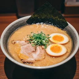 the perfect ramen, dslr photo, color graded