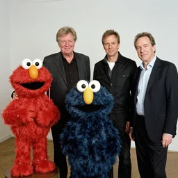 elmo, zdzisław beksinski, dariusz zawadzki, mark powell, keith thompson