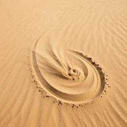 fractal pattern in sand and wind