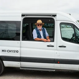 Matt Foley living in a van down by the River, MV-CH1510, ISO100, f/8, 1/125, 84mm, RAW Dual Pixel, Dolby Vision, Adobe