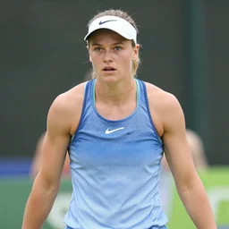 chrissie mayr