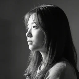 black and white photography, side lighting,