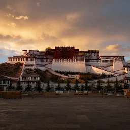 sunset Tibetan landscape by Thomas Heaton, f8, 14mm