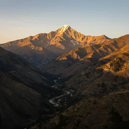 landscape photo of maggie valley mountains, golden hour