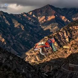 lakeside mountains, mexican muralism