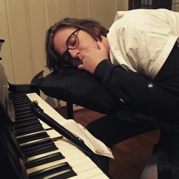 I'm tired of trying. PIANO!!! ON!!!! FIRE!!!!