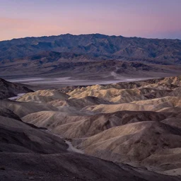 photo of death valley at dusk,