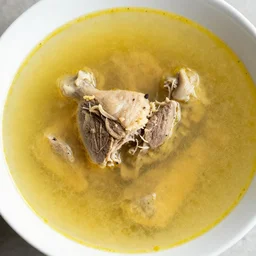 caldo de pollo