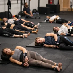 people in a gym get ready for competetive sleeping, photograph, action photography
