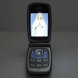 2 0 0 8 nokia flipphone footage of marian apparition, subject glowing