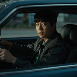film still from a korean film about a getaway driver, neo-noir
