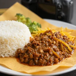 close - up focused dslr photograph of an togo dinner, 8 k, high detail, volumetric lighting, hyperrealism, aesthetically pleasing, studio lighting, trending