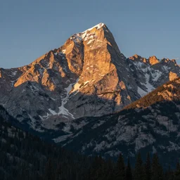 award winning landscape photography of wyoming rocky mountains by colin prior, morning light