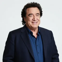 danny devito as snow white, photograph