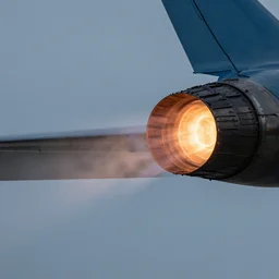 exhaust glow, afterburning jet engine