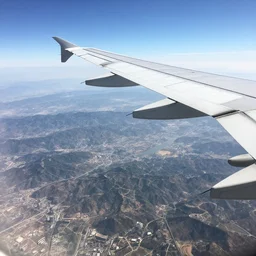 a wing view from 2 0 0 0 0 feet