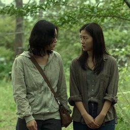 a film still from secret sunshine ( 2 0 0 7 )