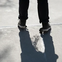 tony hawk no legs, photograph, realistic, high quality, realistic lighting, dynamic shadows