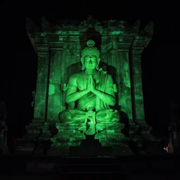 templeos man glowing green in the dark