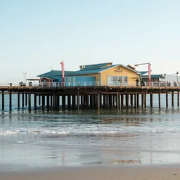 santa monica pier, photo taken by ryan ditch