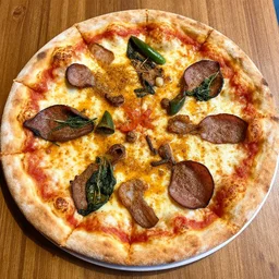 of pizza with weird toppings that don't look good on pizza